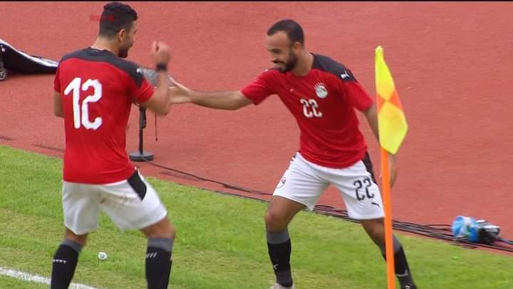 منتخب مصر يبدع ويمتع ويتقدم بهدفين نظيفين بالشوط الأول